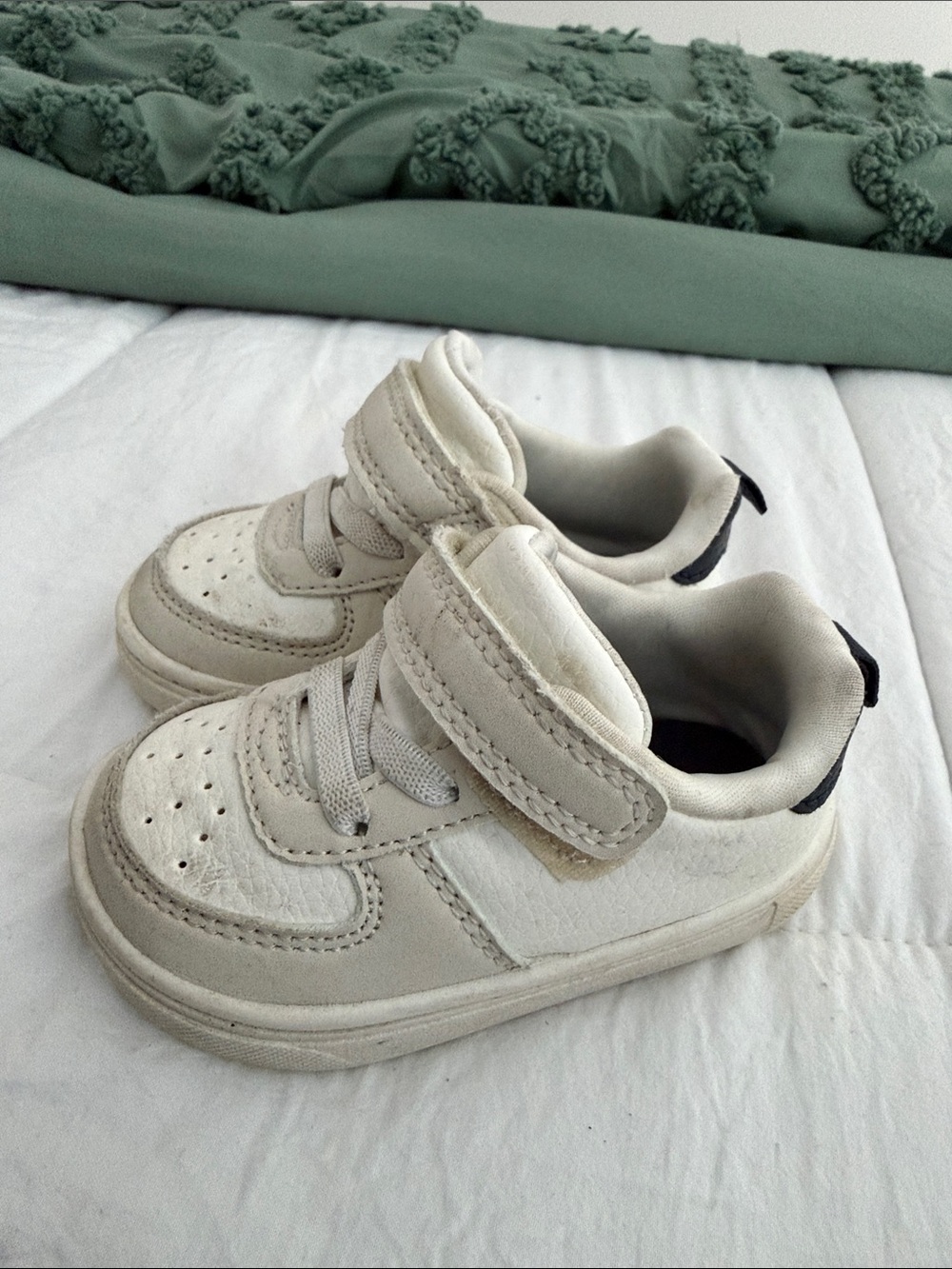 Carter’s Tennis Shoes Sneakers